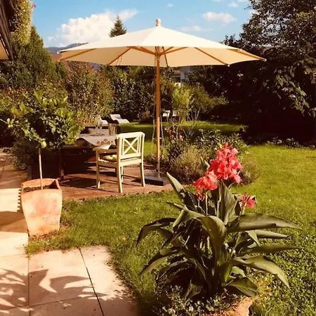 Charmantes Garten-apartment: Erholung Im Chiemgau Apartment Unterwoessen