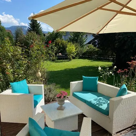 Charmantes Garten-apartment: Erholung Im Chiemgau Unterwoessen