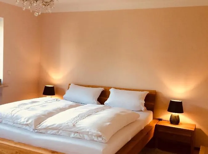 Charmantes Garten-apartment: Erholung Im Chiemgau شقة *