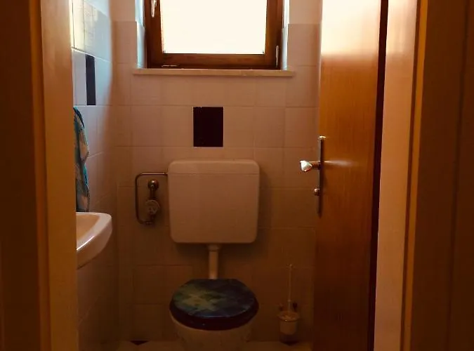 Charmantes Garten-apartment: Erholung Im Chiemgau شقة *