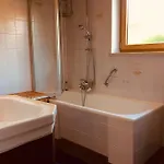 Charmantes Garten-apartment: Erholung Im Chiemgau * Unterwössen
