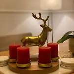 Daire Charmantes Garten-apartment: Erholung Im Chiemgau *