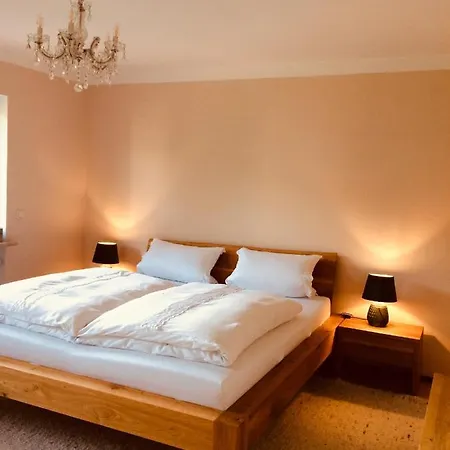 Charmantes Garten-apartment: Erholung Im Chiemgau Apartmán *