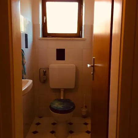 Charmantes Garten-apartment: Erholung Im Chiemgau Apartmán *