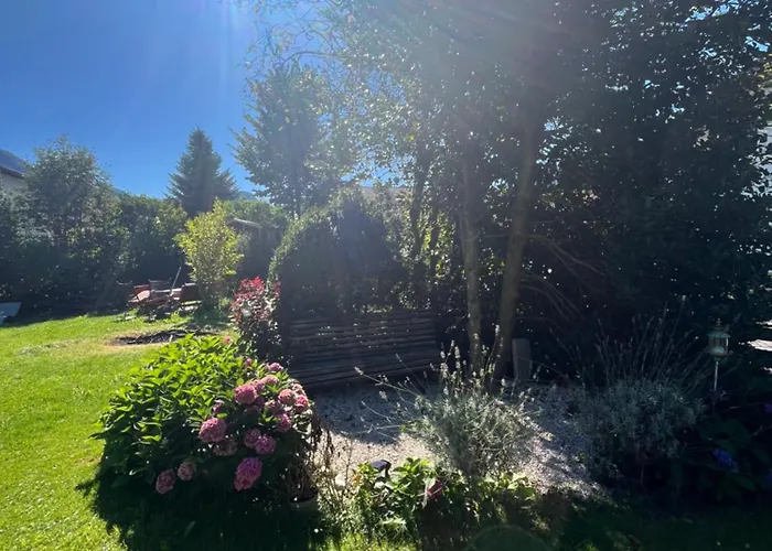 דירה Charmantes Garten-apartment: Erholung Im Chiemgau *